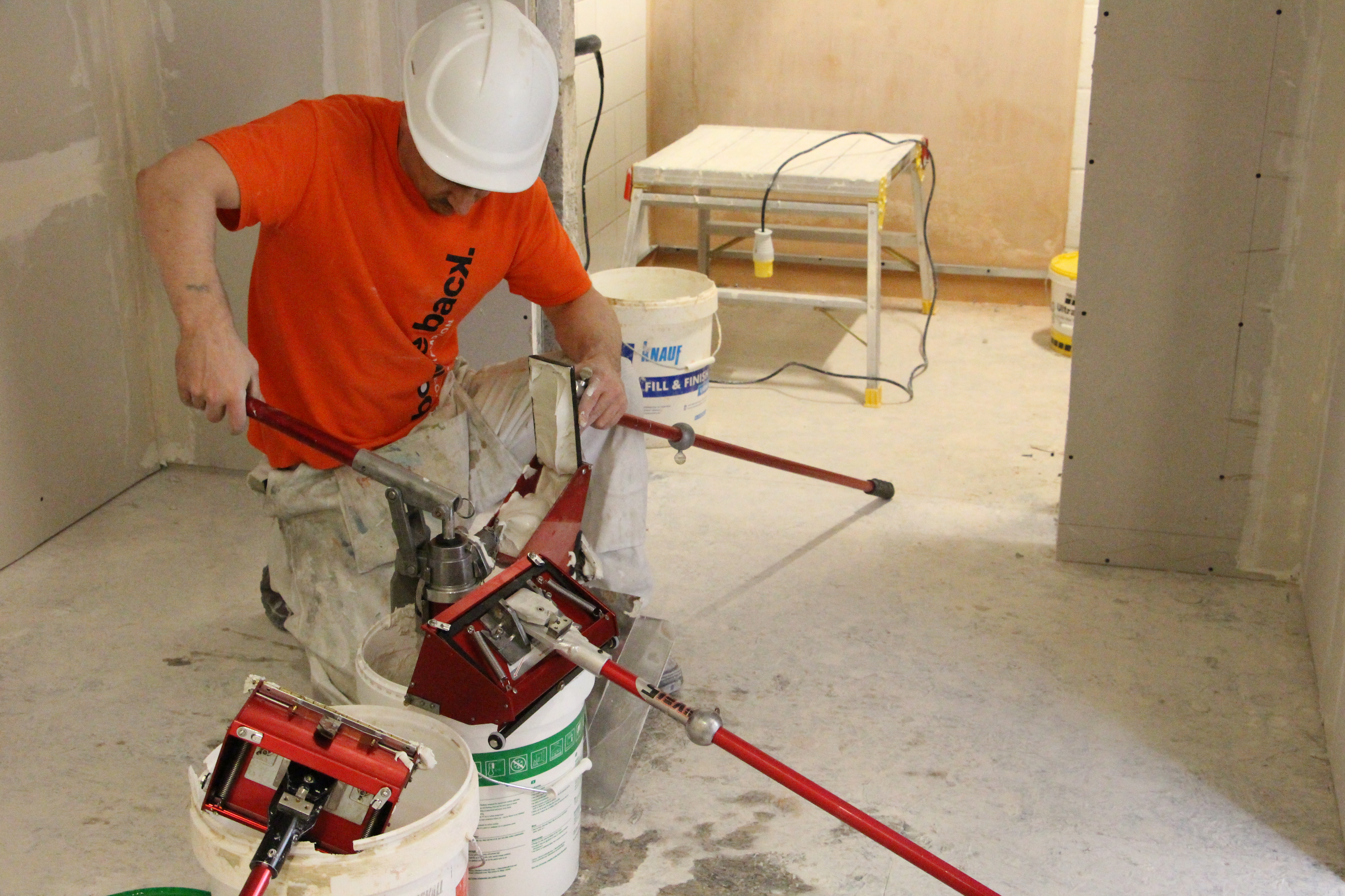 Standard drylining service